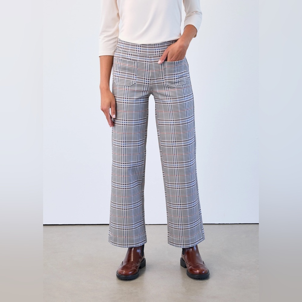 NWT FDJ Wide Ankle Pants, size 8